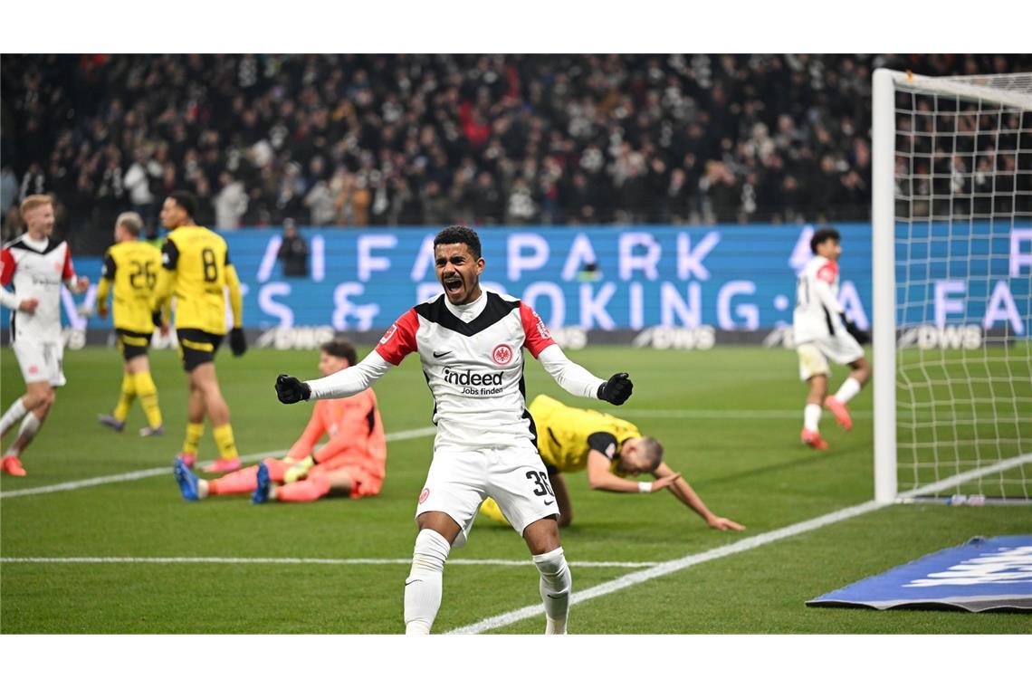 Beim vorerst letzten Duell jubelte Eintracht Frankfurt. (Archivbild)