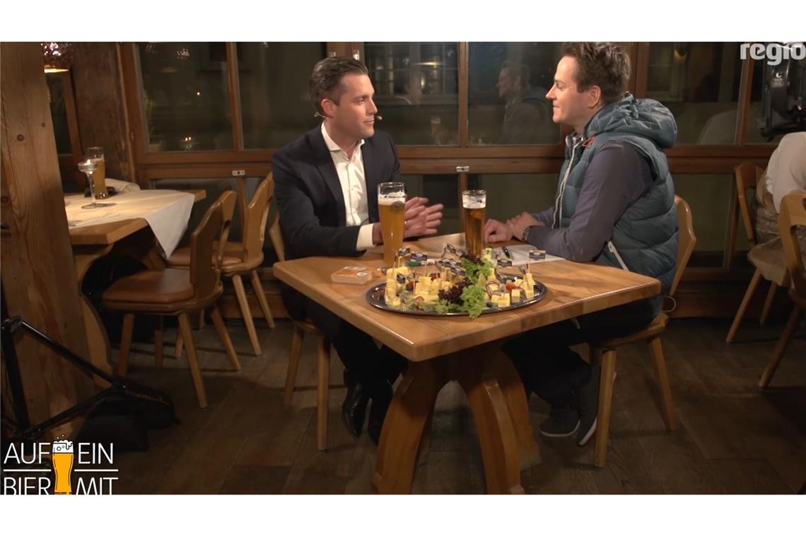 Bekam Manuel Hagel am Weltfrauentag 2026 die Quittung für seine Biertisch-Aussagen von 2018 bei RegioTV Schwaben?