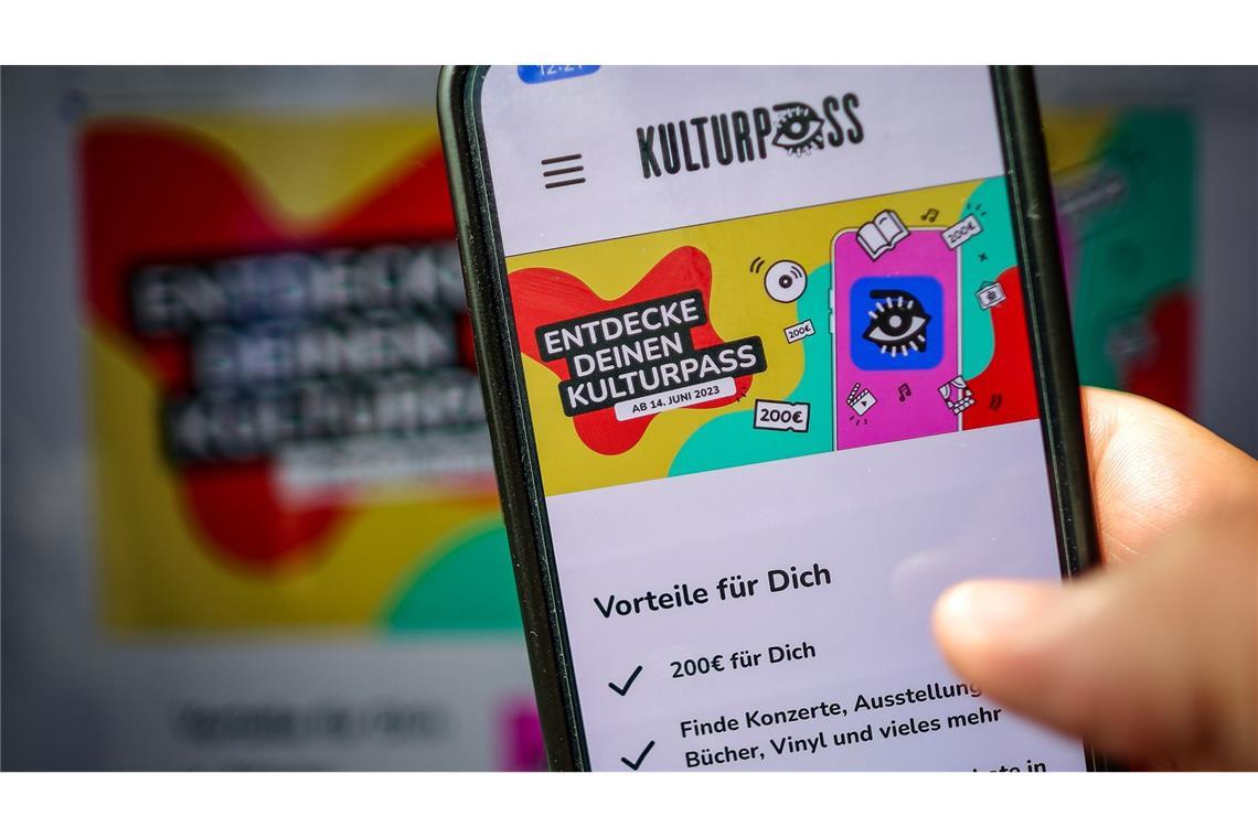 Bleibt der Kulturpass? Was bislang bekannt ist Bekommen 18-Jährige auch weiterhin den Kulturpass (Symbolbild)?