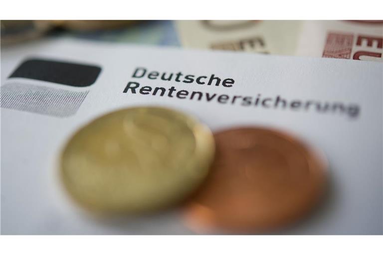 Bekommen bald auch Selbstständige Post von der Rentenversicherung?