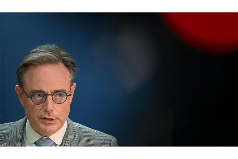 Belgiens Premierminister Bart de Wever stemmt sich gegen die Nutzung der eingefrorenen Gelder der russischen Zentralbank.