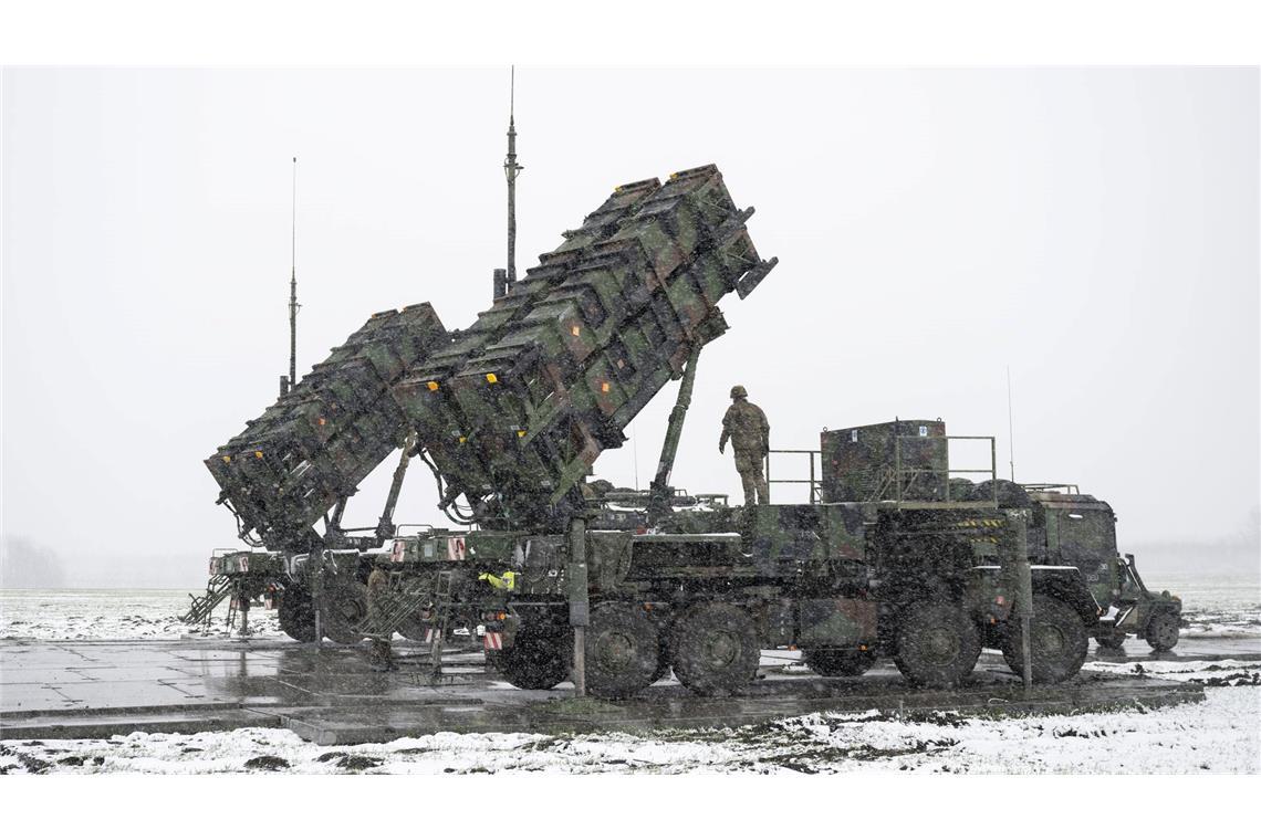 Deutschland stationiert erneut Flugabwehr in Polen Bereits 2023 hatte Bundeswehr Patriot-Luftabwehrsysteme in Polen stationiert. Jetzt soll es eine Neuauflage geben.