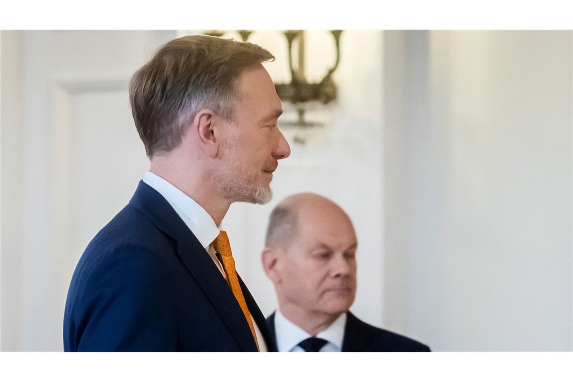 FDP-Plan für Ampel-Aus? Zerwürfnis immer tiefer Berichte über FDP-Vorbereitungen für ein Ampel-Aus sorgen für Empörung bei der SPD. (Archivbild)