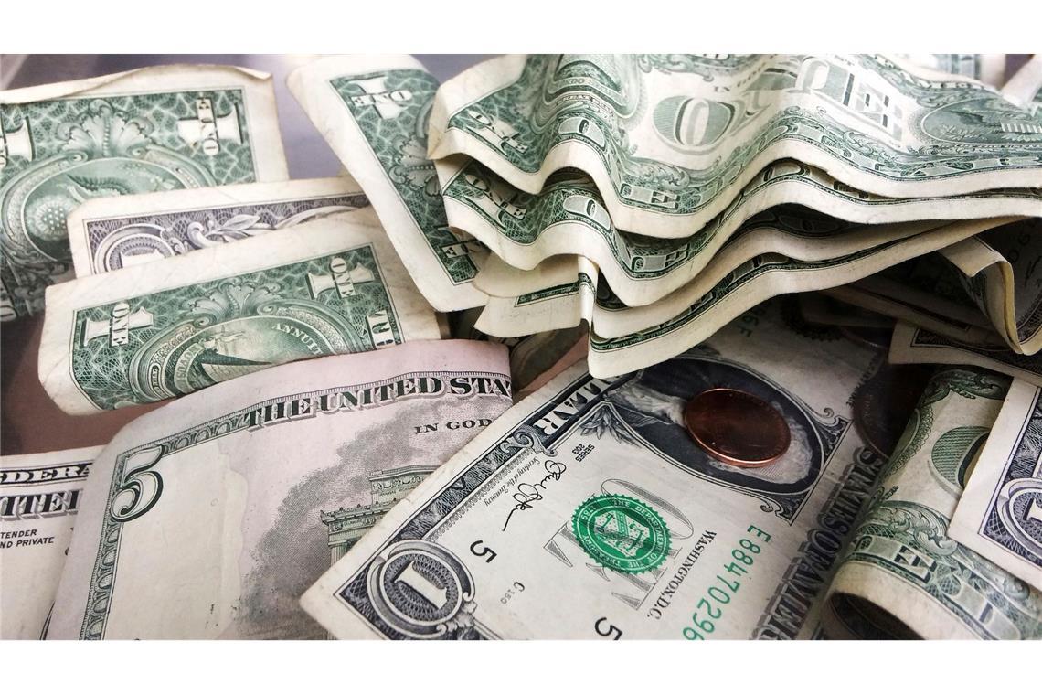 US-Inflation sinkt trotz Zollstreits überraschend weiter Besonders deutlich sanken im Jahresvergleich die Benzinpreise.