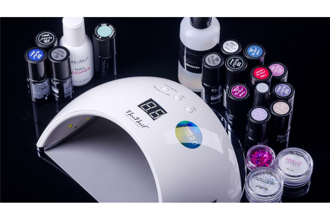 Bestimmte Netzteile für LED-Lampen von Neonail sind sicherheitskritisch – die Produkte wurden fast drei Jahre lang verkauft.