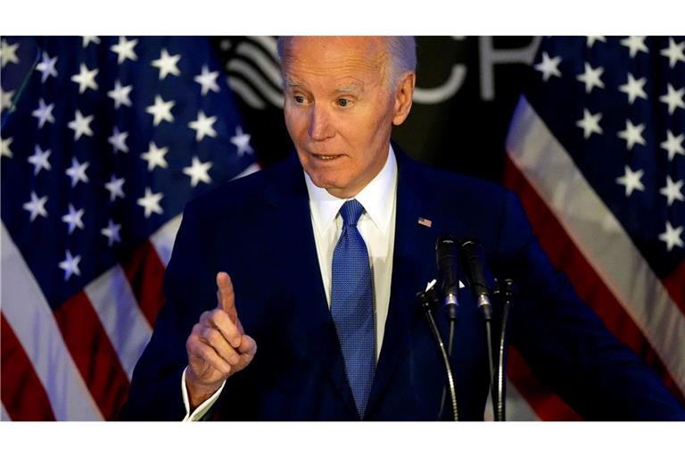 Biden kritisiert die Regierung seines Nachfolgers