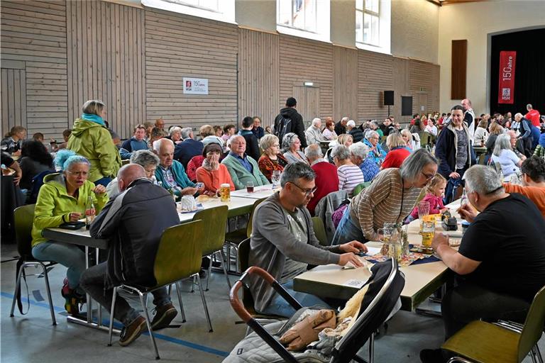 Waldfest ist auch in der Murrhardter Stadthalle ein Erfolg