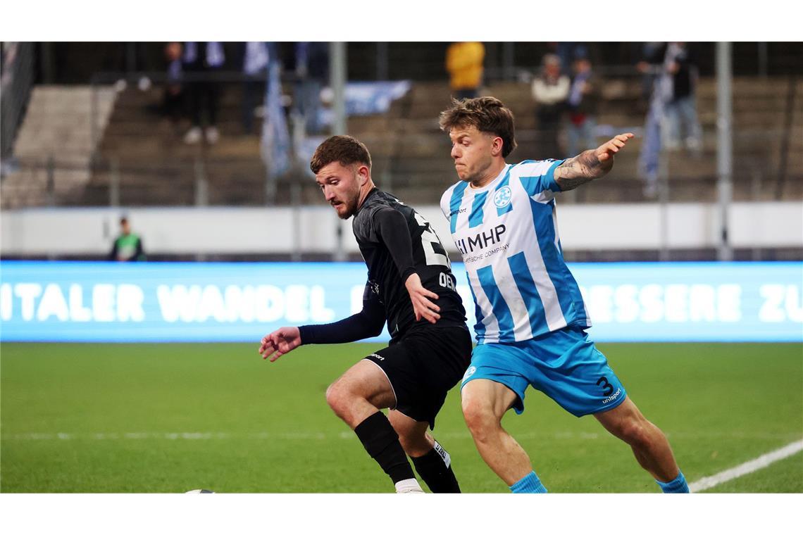 Späte Joker-Tore lassen die Blauen jubeln Späte Joker-Tore lassen die Blauen jubeln