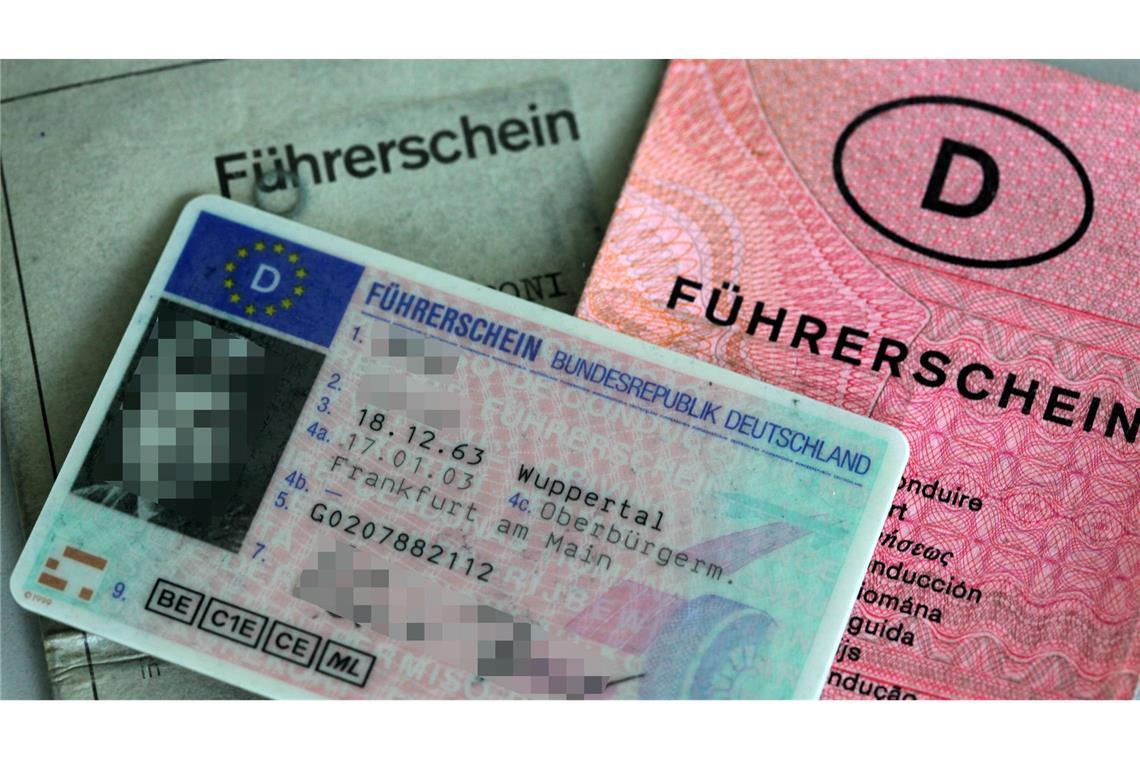 Mögliche Regelung für digitale Führerscheine im Kabinett Bis ein digitaler Führerschein kommt, könnte es noch dauern (Archivbild).
