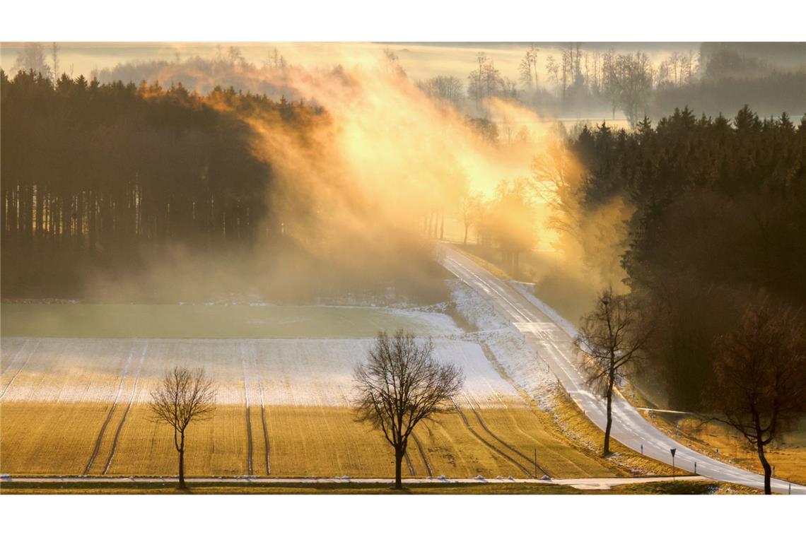 Kaum Niederschlag - Wechsel von Sonne und Nebel Bis Freitag soll es in Baden-Württemberg trocken bleiben (Symbolbild).
