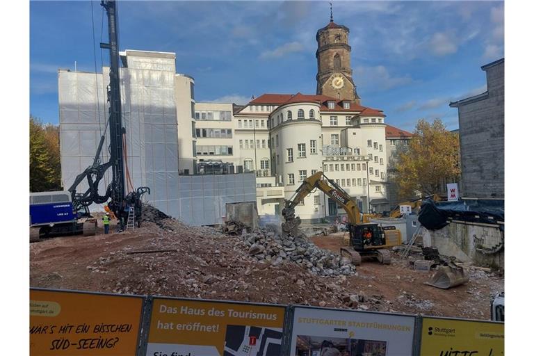 Bis Winter 2027/2028 soll der Neubau stehen.
