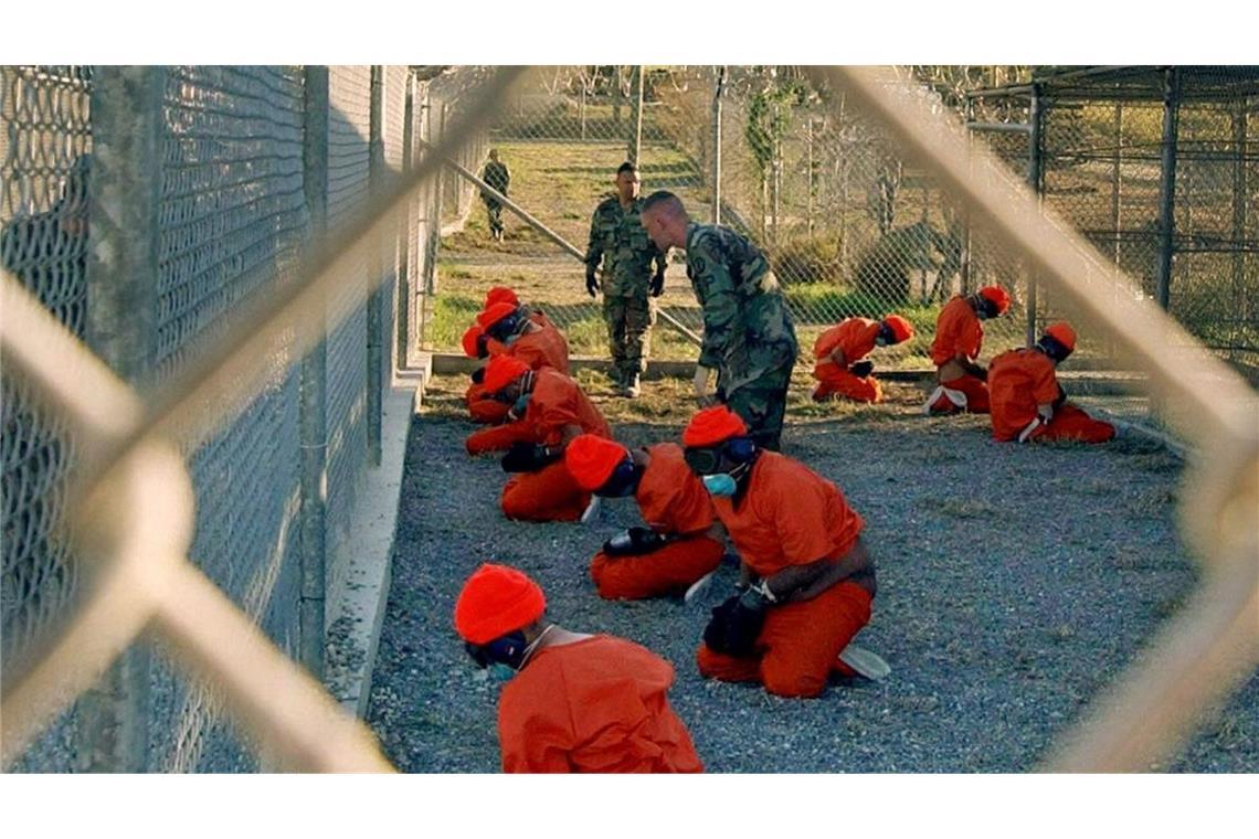 US-Regierung entlässt elf weitere Guantánamo-Häftlinge Bis zu 800 Menschen waren in dem Gefangenenlager auf Kuba inhaftiert. (Archivbild)