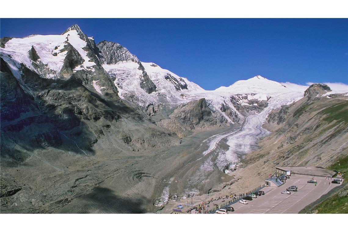 Sternfahrt zum Großglockner: Mercedes grüßt das Murmeltier Blick auf den Großglockner