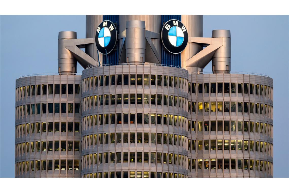 BMW hängt Mercedes beim Absatz ab und senkt die Prognose BMW hat seine Talfahrt beim Absatz gestoppt. (Archivbild)