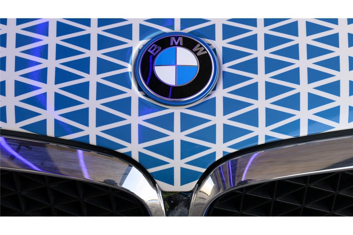 Gewinn bei BMW sackt ab - Die ganz fetten Jahre sind vorbei BMW steht für Technologieoffenheit - vom Verbrenner bis zum Wasserstoffauto.