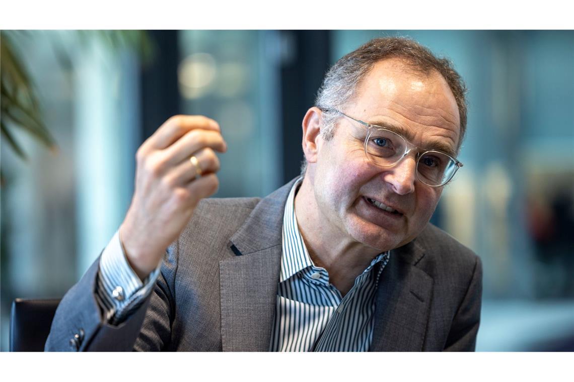 Börsenchef Leithner warnt vor Milliardenlasten in der gesetzlichen Rentenversicherung.