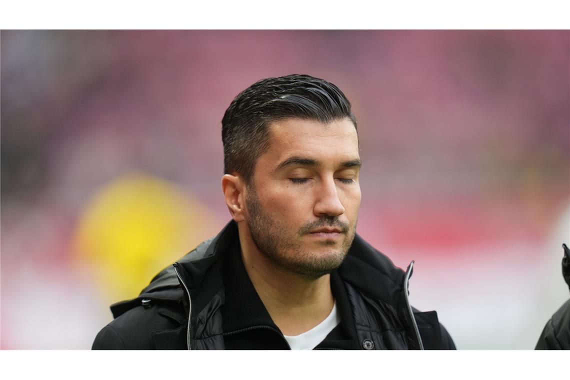 Auswärtsmisere sorgt für herbstliche Tristesse beim BVB Borussia Dortmunds Trainer Nuri Sahin steht nach der vierten Saison-Niederlage unter Druck.
