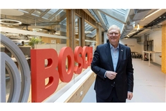 Bosch-Chef Stefan Hartung sagt der Verbrennungstechnologie noch eine lange Zukunft vorher.