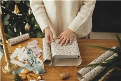 Bücher eignen sich immer gut als Geschenk.