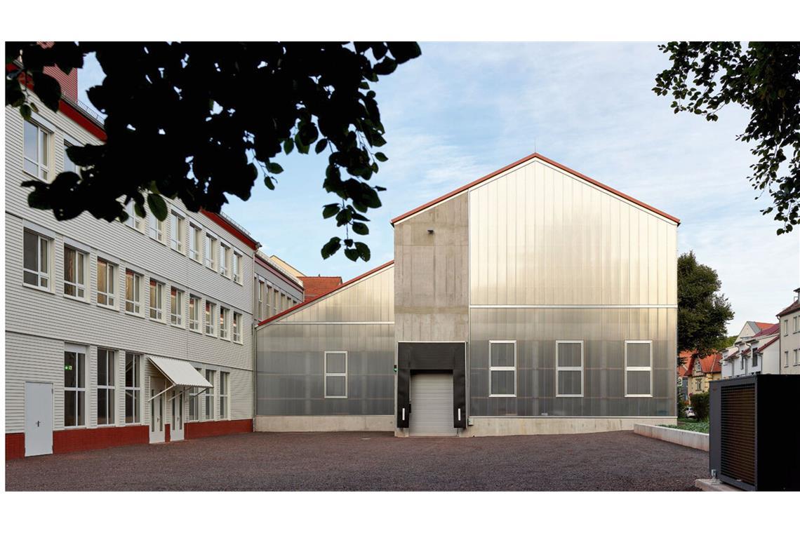 Großer Architekturpreis – auch diese Stuttgarter Bauten sind nominiert Büro Voigt ist mit den Theaterwerkstätten und Fundus Landestheater Eisenach dabei.