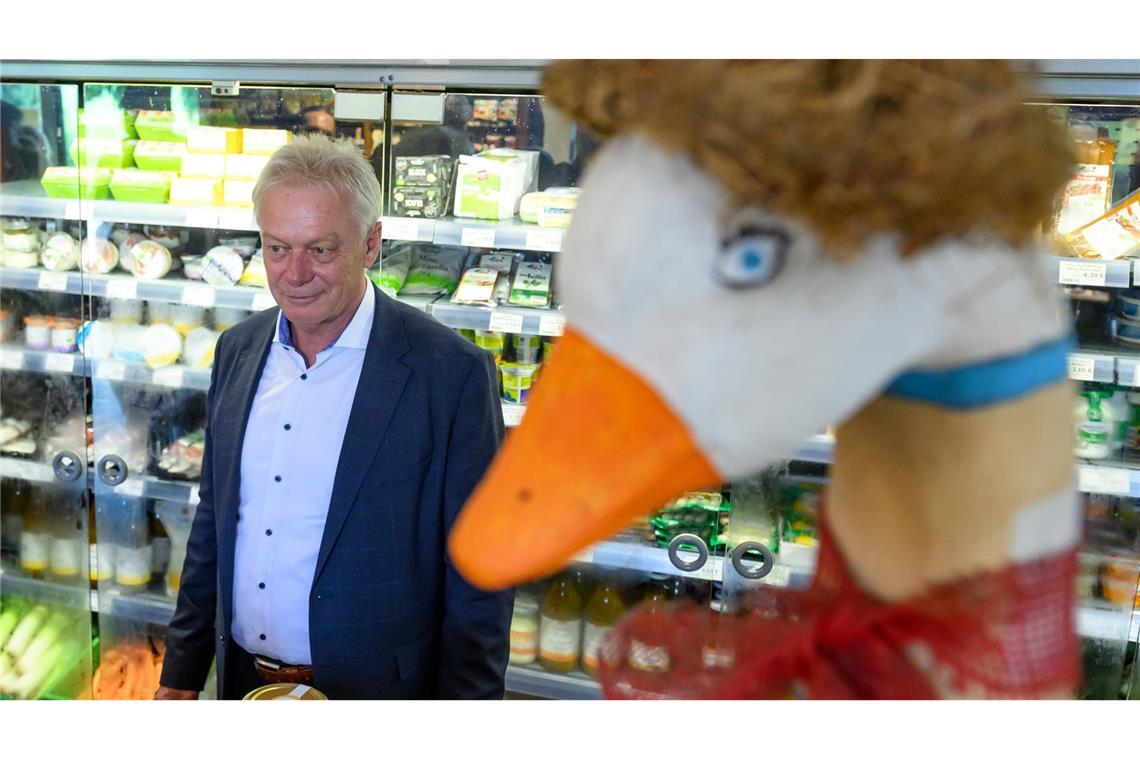 Bundesagrarminister Alois Rainer (CSU) besucht in Brandenburg den Bio-Betrieb "Ökodorf Brodowin" .