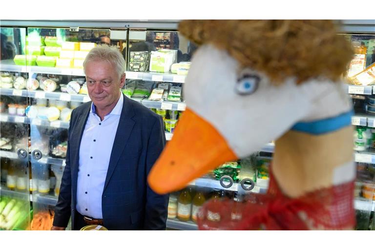 Bundesagrarminister Alois Rainer (CSU) besucht in Brandenburg den Bio-Betrieb "Ökodorf Brodowin" .