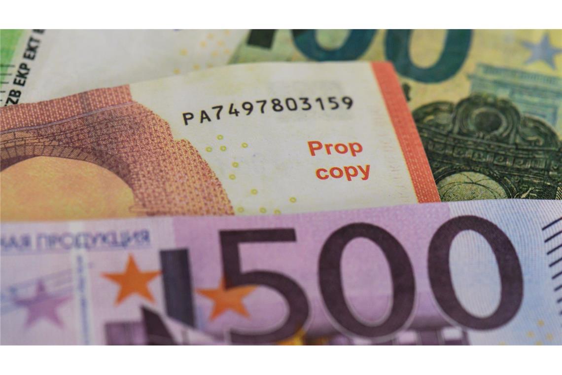 Deutlich mehr Falschgeld - Qualität nicht besser geworden Bundesbank: Falschgeld ist in der Regel gut als solches zu erkennen (Archivbild)