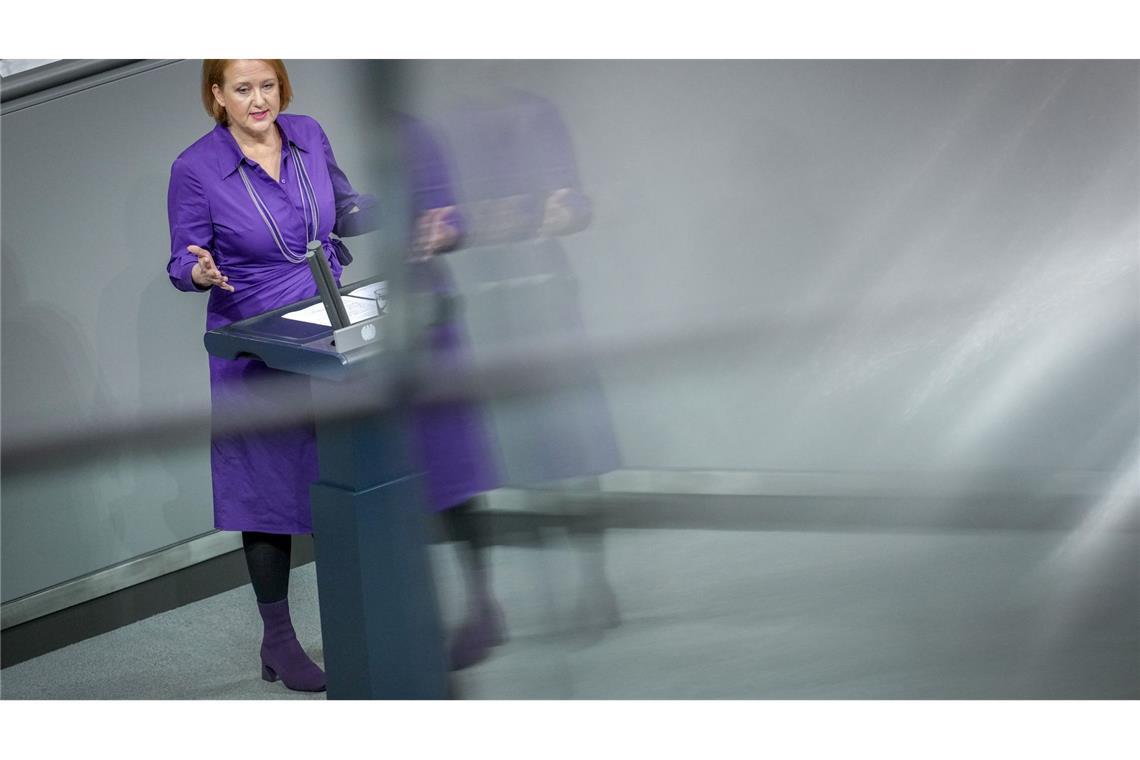 Frauenanteil in Führungspositionen auf Höchststand Bundesfamilienministerin Lisa Paus (Grüne) ist von der Wirkung der Quote überzeugt. (Archivbild)