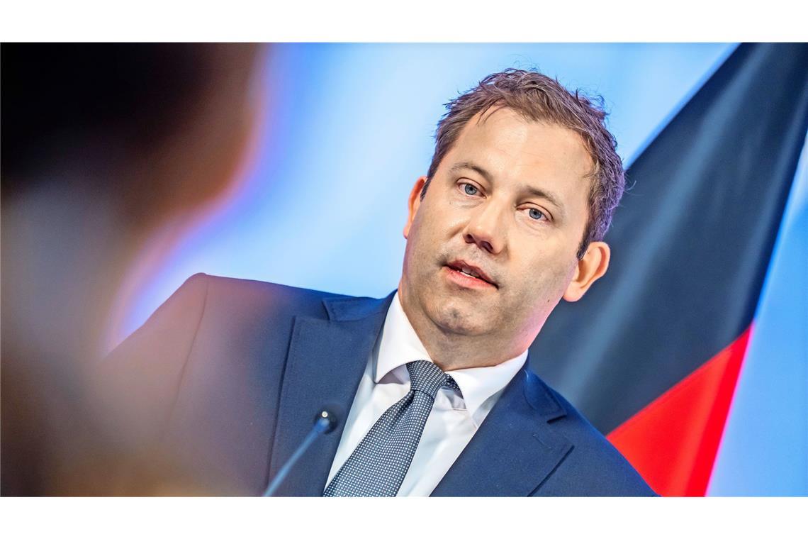Finanzminister Klingbeil zu Antrittsbesuch in Washington Bundesfinanzminister Lars Klingbeil ist am Montag in den USA.