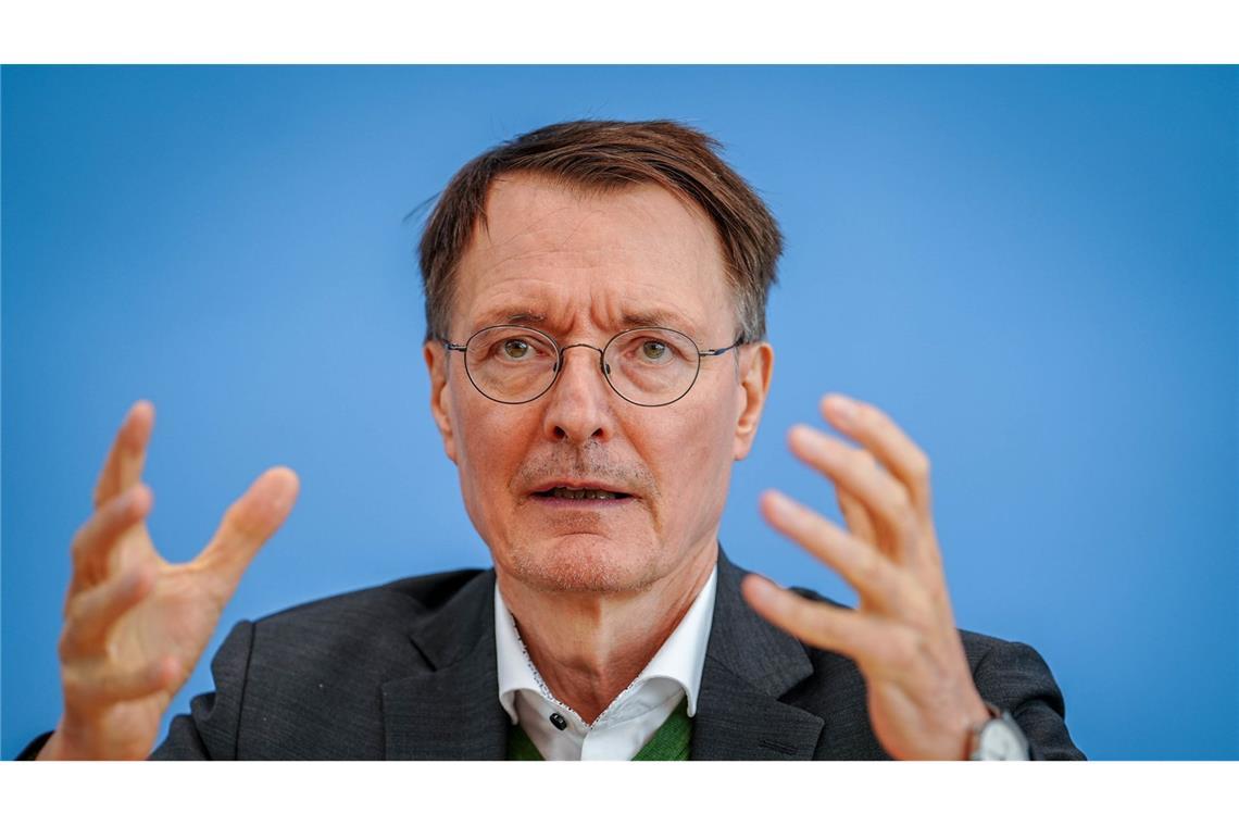 Karl Lauterbach für rasches Lachgas-Verbot für junge Leute Bundesgesundheitsminister Karl Lauterbach will die Partydroge zügig verbieten. (Archivfoto)