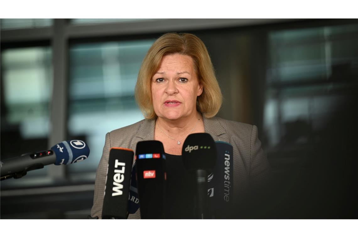 Kabinett will Vorgaben für Infrastruktur-Schutz beschließen Bundesinnenministerin Nancy Faeser (SPD) hat einen Gesetzentwurf vorgelegt, mit dem Deutschland seine EU-Verpflichtungen zum Schutz der kritischen Infrastruktur umsetzen will.