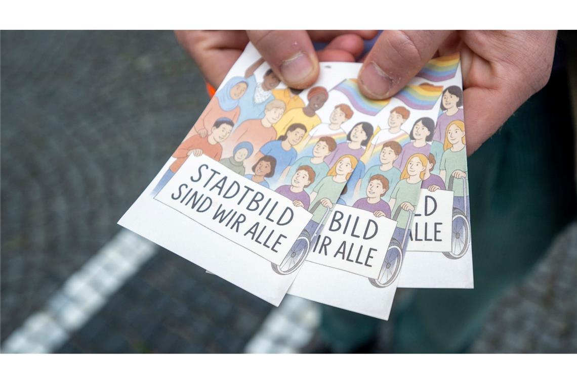 Bundeskanzler Friedrich Merz (CDU) schlägt Kritik wegen seiner "Stadtbild"-Aussage entgegen. (Archivbild)