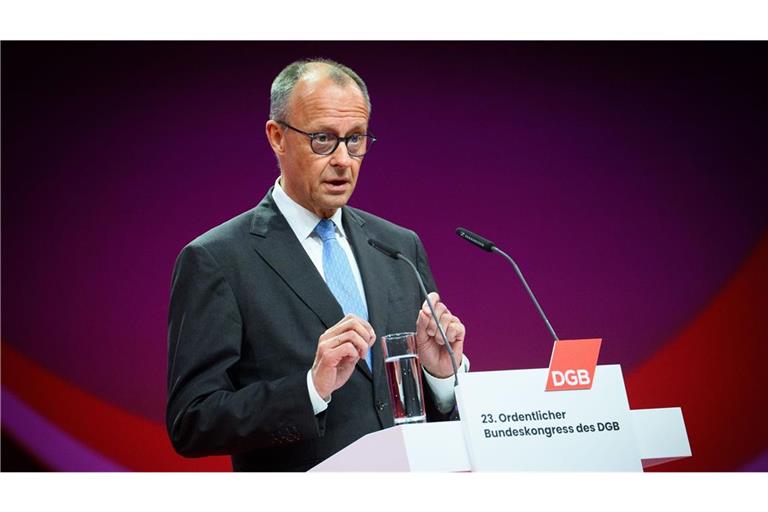 Bundeskanzler Friedrich Merz (CDU) spricht beim 23. Ordentlichen Bundeskongress des Deutschen Gewerkschaftsbundes.