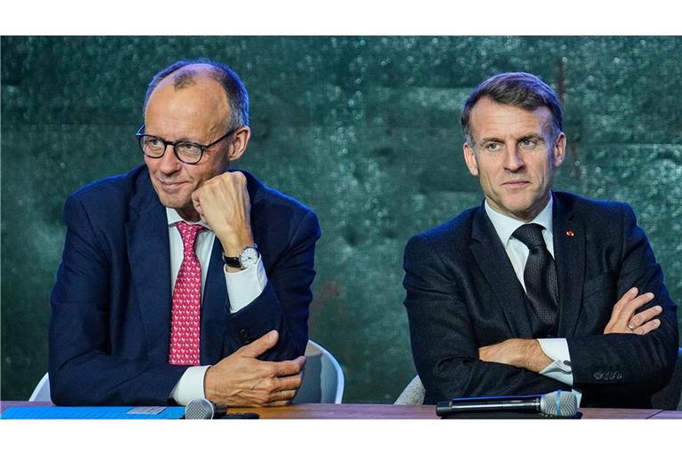 Bundeskanzler Friedrich Merz (l, CDU) und der französische Präsident Emmanuel Macron.