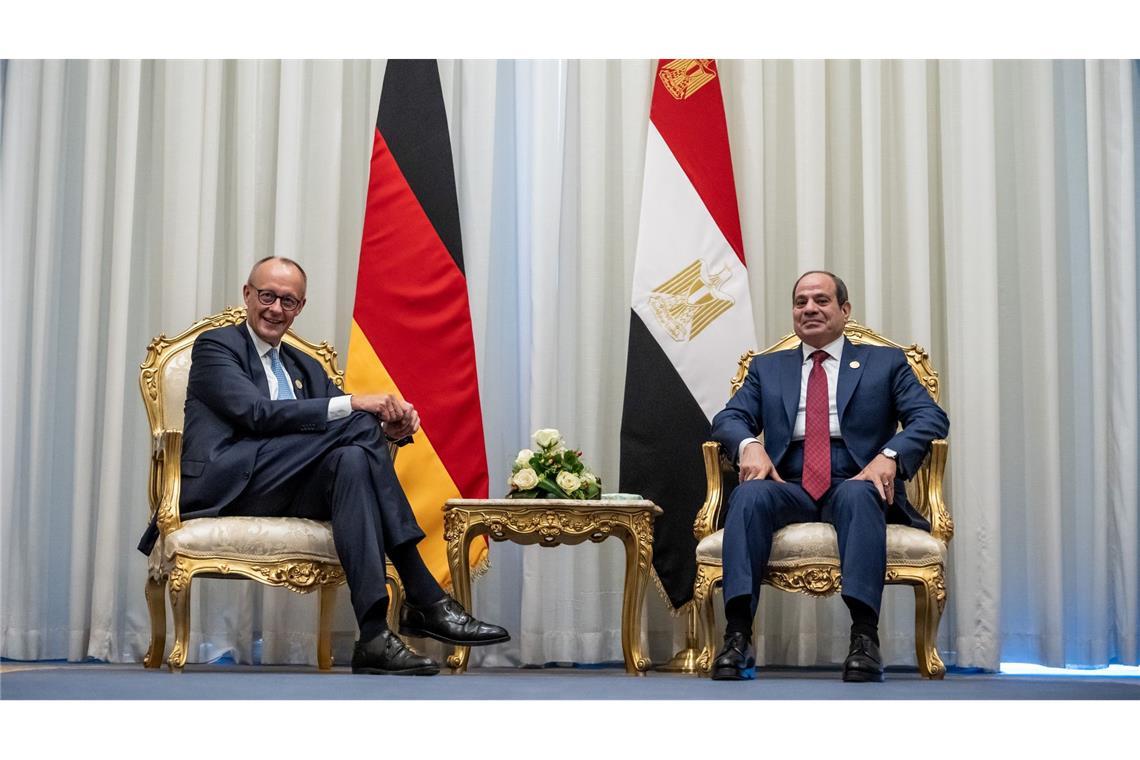Bundeskanzler Friedrich Merz (links) und Ägyptens Präsident Abdel Fattah al-Sisi.