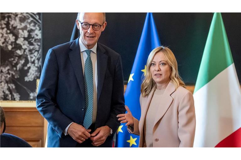 Bundeskanzler Friedrich Merz (links) und Italiens Ministerpräsidentin Giorgia Meloni treffen sich zu Regierungskonsultationen in Rom.
