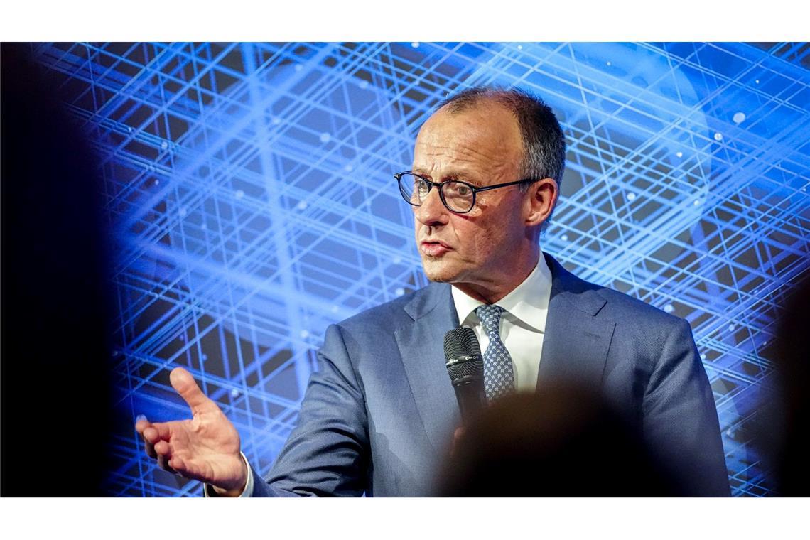 Bundeskanzler Friedrich Merz stimmt die Menschen auf Reformen ein.