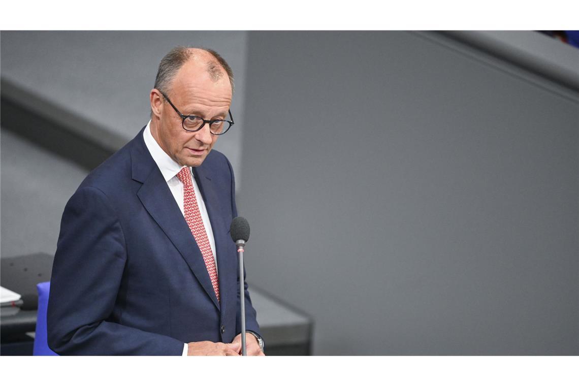 Bundeskanzler Friedrich Merz will einen Stahlgipfel prüfen.