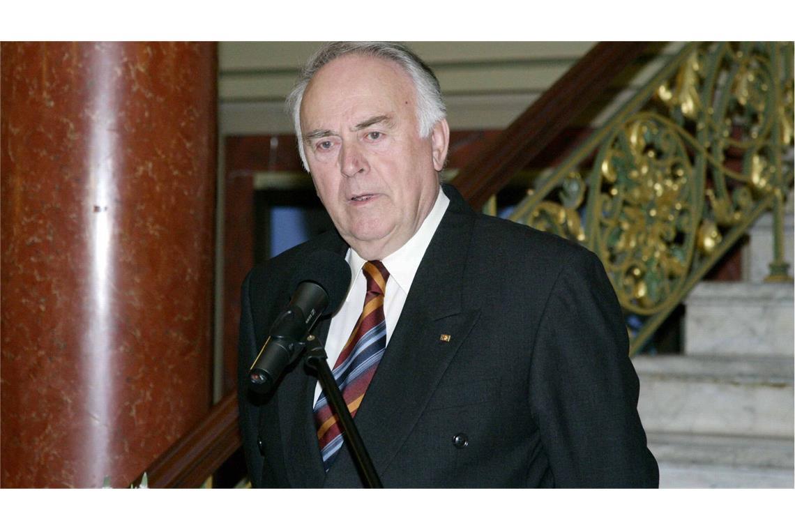 Bundeskanzler würdigt verstorbenen „Landesvater“ Böhmer Bundeskanzler März würdigt den verstorbenen Ex-Ministerpräsidenten von Sachsen-Anhalt (Symbolbild).