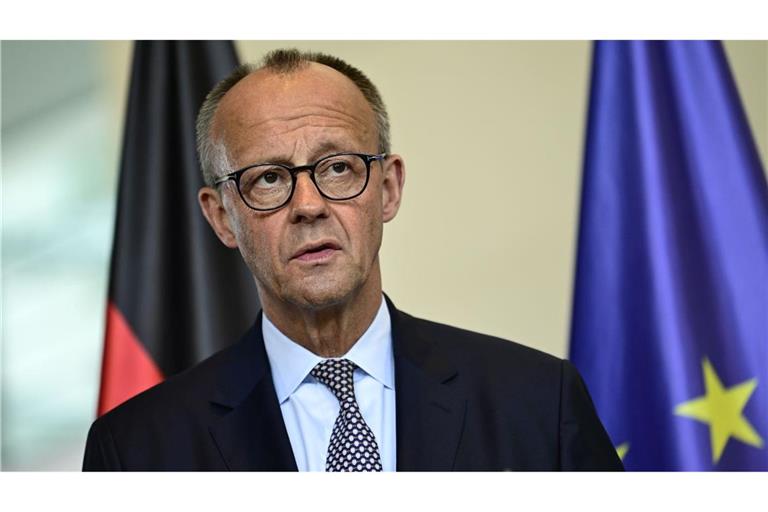 Bundeskanzler Merz hält den Verzicht auf einen Waffenstillstand in der Ukraine unter bestimmten Bedingungen für vertretbar. (Archivbild)