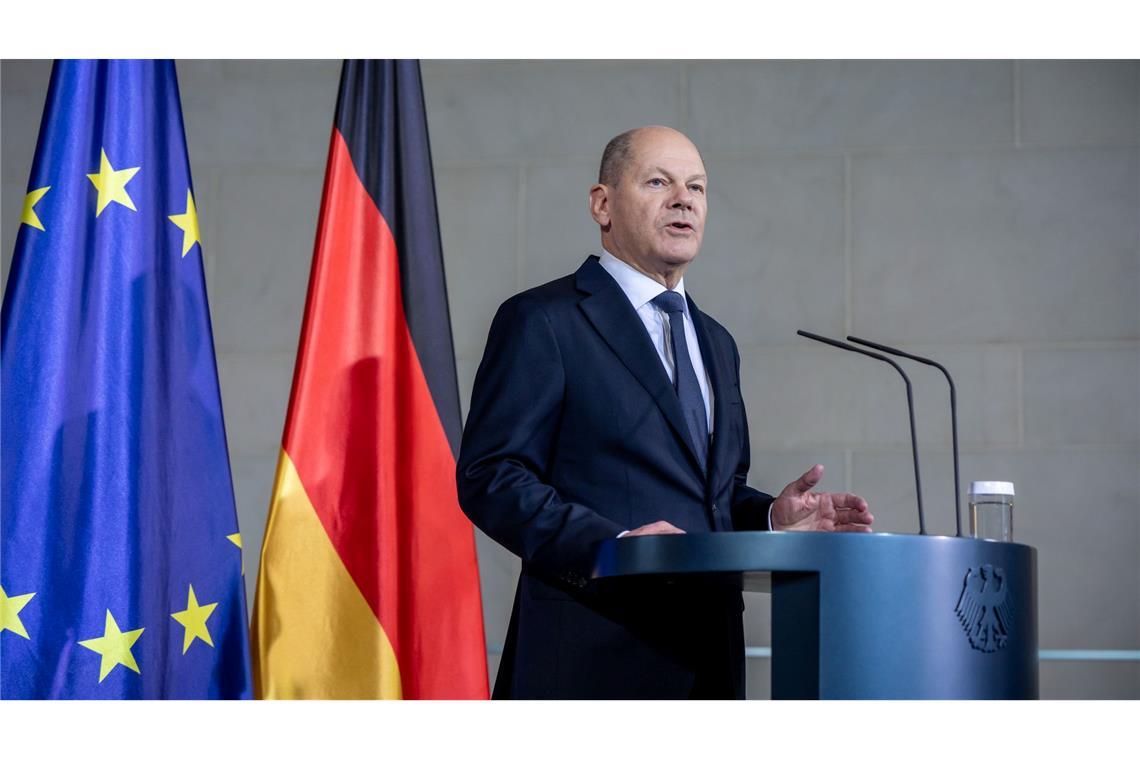 Scholz bereitet mit Vertrauensfrage den Weg zur Neuwahl Bundeskanzler Olaf Scholz (SPD), gibt ein Pressestatement.