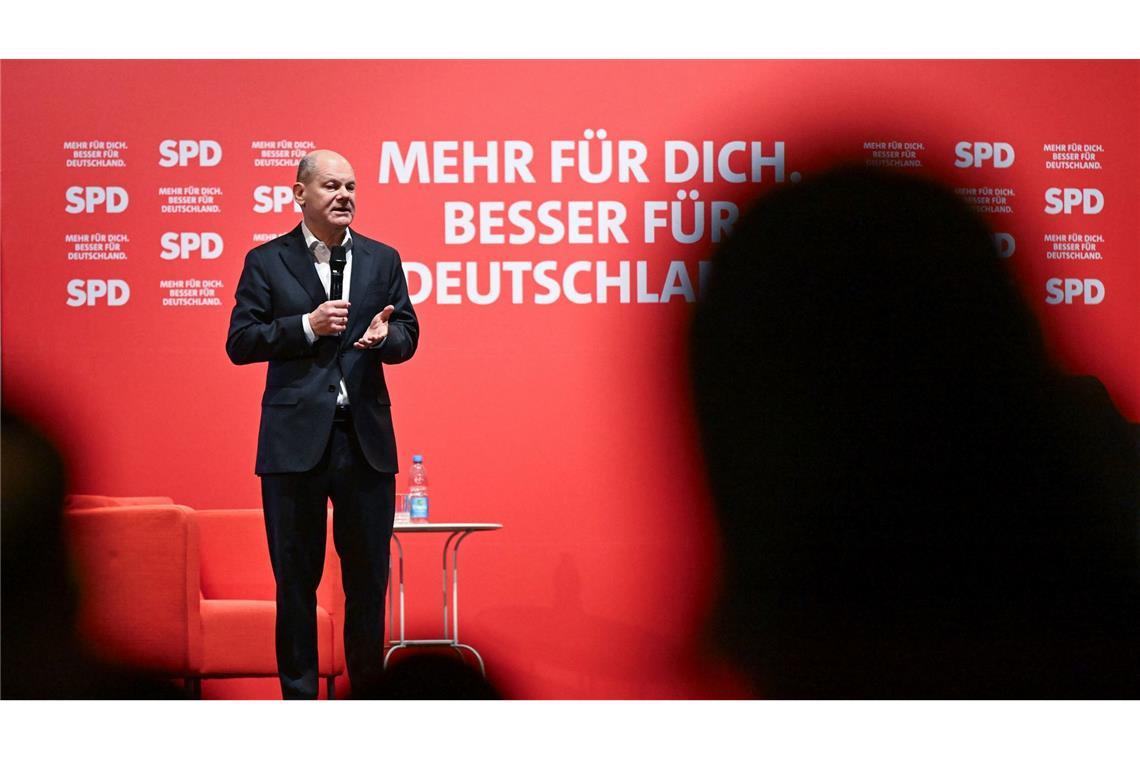 Scholz weist Trumps Umsiedlungspläne für Gaza zurück Bundeskanzler Olaf Scholz (SPD) hält nichts von Trumps Vorschlag, Palästinenser aus dem Gazastreifen umzusiedeln.