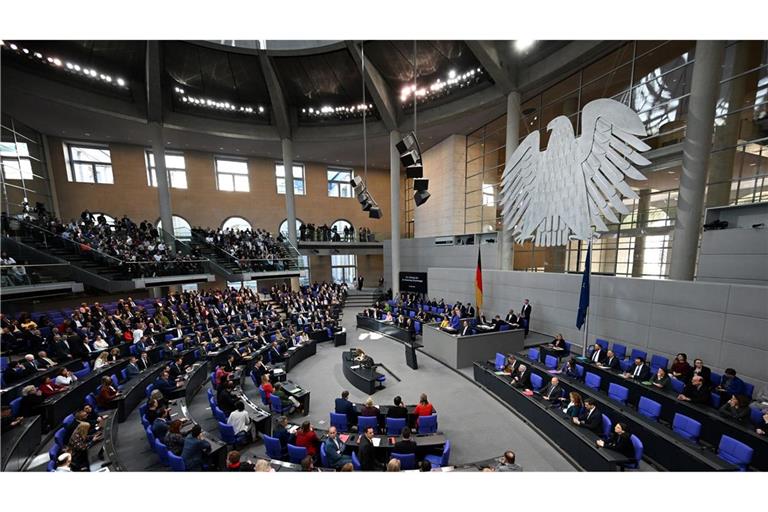 Bundestag - Sondersitzung zur Grundgesetzänderung