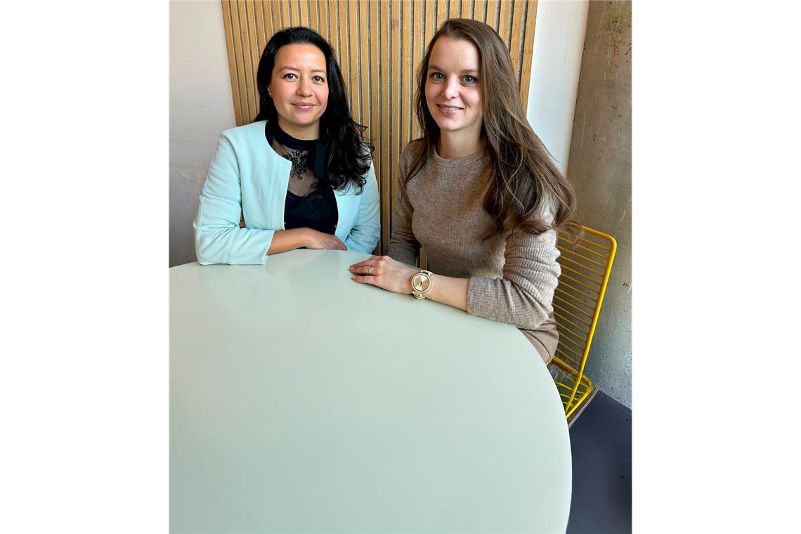 Hilfe auf allen Ebenen für Einwanderer Carina Busch (links) und Christine James unterstützen Unternehmen und Expats beim Einwanderungsprozess.