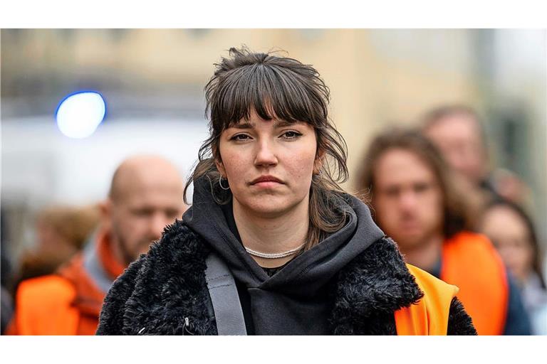 Carla Hinrichs und die „Neue Generation“ wollen die Demokratie friedlich revolutionieren.