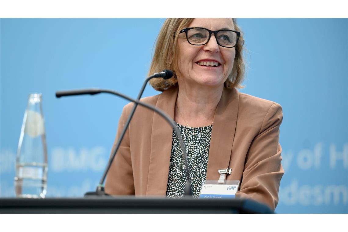 Risiko für Long Covid hat sich deutlich verringert Carmen Scheibenbogen leitet das Fatigue Centrum der Berliner Charité und verweist auf erste klinische Studien zu Long-Covid-Medikamenten. (Archivbild)