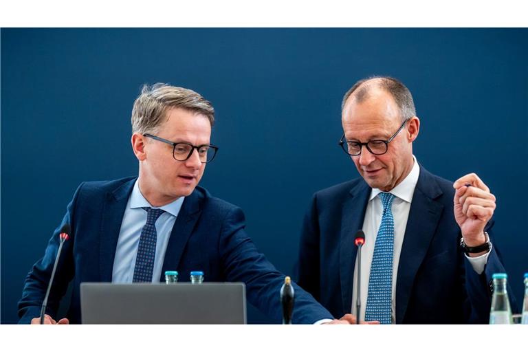 Carsten Linnemann bleibt CDU-Generalsekretär (links) und zieht nicht in eine künftige Bundesregierung unter dem absehbaren Kanzler Friedrich Merz.