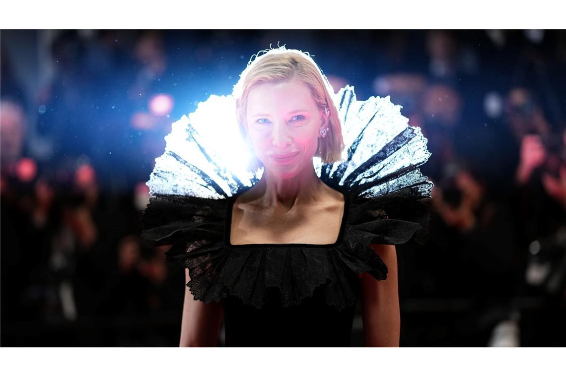 Cate Blanchett posiert für Fotografen bei der Ankunft zur Premiere des Films "Paper Tiger" bei den 79. Internationalen Filmfestspielen in Cannes.