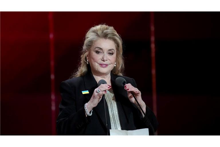 Catherine Deneuve konnte ihre Nachbarin Maria Callas durch den Kaminschacht singen hören.
