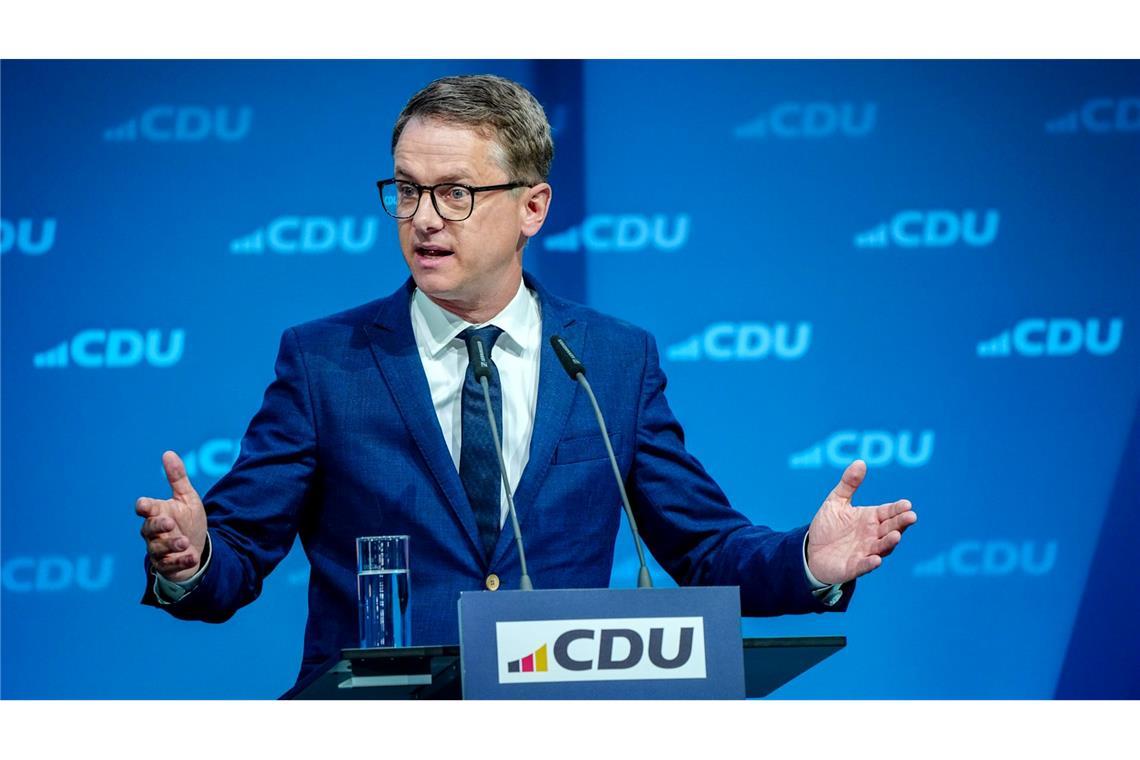 SPD kritisiert Linnemanns harten Bürgergeld-Kurs CDU-Generalsekretär Casten Linnemann ist dafür, mutmaßlich Arbeitsunwilligen das Bürgergeld komplett zu streichen. (Archivfoto)